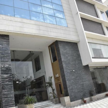 Jagrati Ananta Express Hotel Jaipur Exterior photo